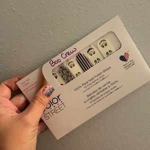 color street nails boo crew glow in the dark